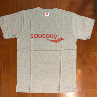サッカニー(SAUCONY)の⭐︎新品⭐︎サッカニー Tシャツ(Tシャツ(半袖/袖なし))