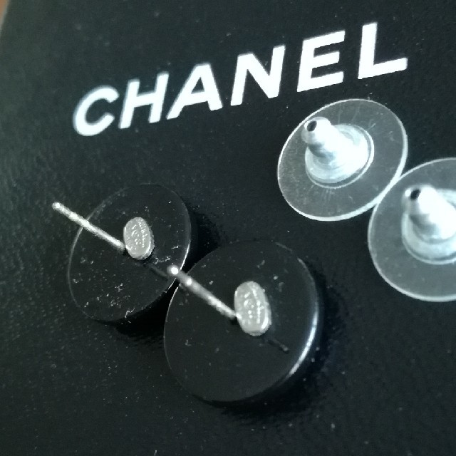 CHANEL(シャネル)のシャネル　ピアス　美品 レディースのアクセサリー(ピアス)の商品写真