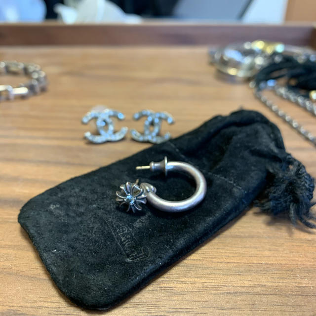 Chrome Hearts(クロムハーツ)のCHROME HEARTS スタッドピアスwith ダイアモンド  メンズのアクセサリー(ピアス(両耳用))の商品写真