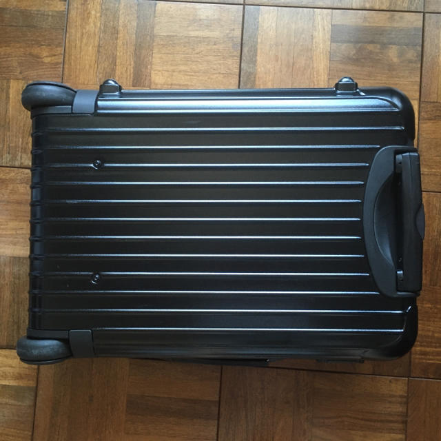 リモワ RIMOWA サルサ キャリーケース 2輪 黒 直接手渡し 1