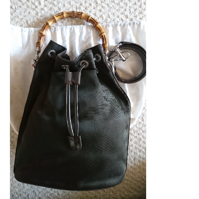 Gucci(グッチ)のGUCCIバンブーショルダーバック レディースのバッグ(ショルダーバッグ)の商品写真