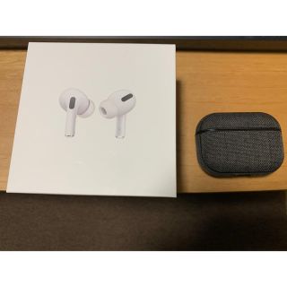 アップル(Apple)のakky1015さん専用AirPods PRO   airpodspro (ヘッドフォン/イヤフォン)