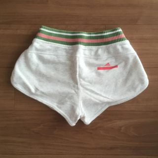 アディダスバイステラマッカートニー(adidas by Stella McCartney)のアディダス by ステラマッカートニー ショートパンツ(トレーニング用品)