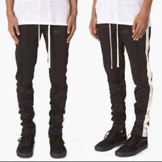 フィアオブゴッド(FEAR OF GOD)のmnml トラックパンツ　サイズＳ(その他)