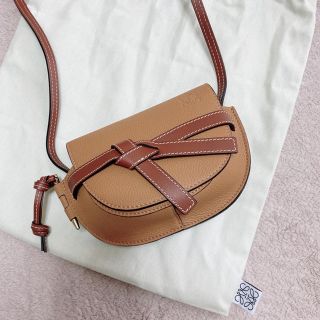 ロエベ(LOEWE)のロエベ  ミニゲートバッグ♡売り切り価格　17日まで出品(ショルダーバッグ)