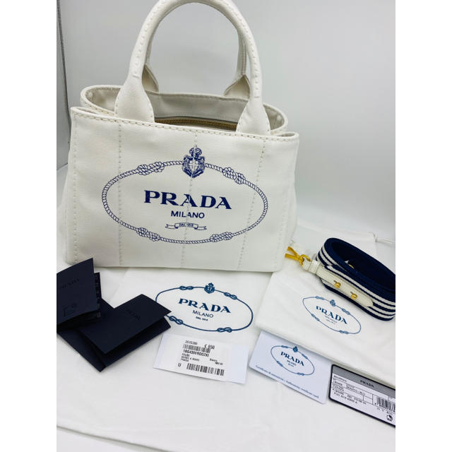 PRADA(プラダ)のPRADA プラダ カナパ 国内未入荷 即時配送 新品 セール カバン バッグ レディースのバッグ(トートバッグ)の商品写真