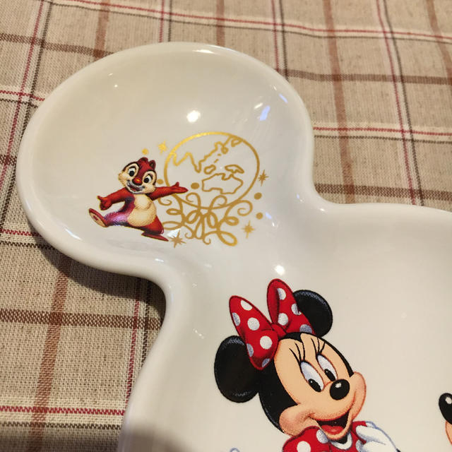 Disney(ディズニー)の東京ディズニーリゾート　ミッキー型のお皿 インテリア/住まい/日用品のキッチン/食器(食器)の商品写真