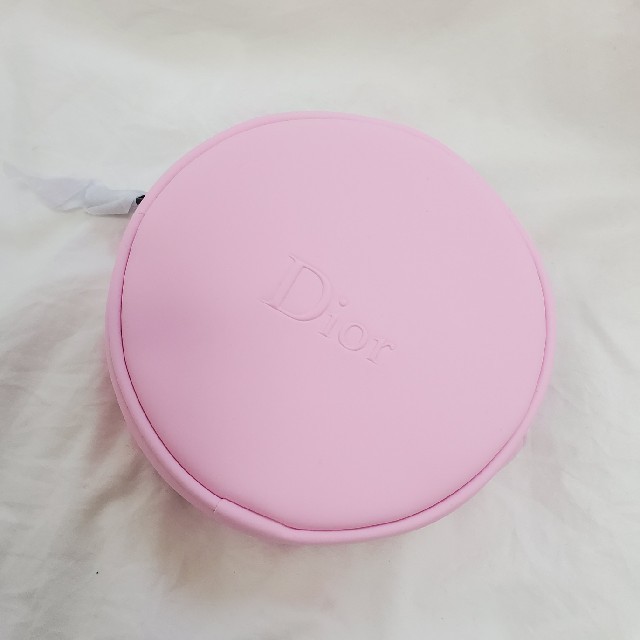 Dior(ディオール)のディオール　メイクポーチ コスメ/美容のメイク道具/ケアグッズ(ボトル・ケース・携帯小物)の商品写真