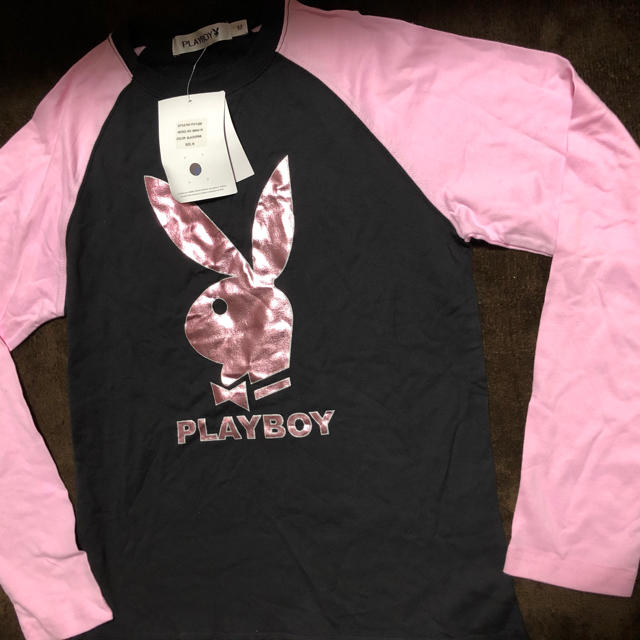 PLAYBOY(プレイボーイ)の長袖Tシャツプレイボーイ レディースのトップス(Tシャツ(長袖/七分))の商品写真