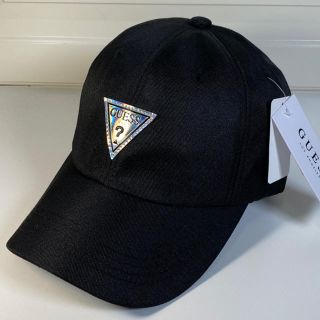 ゲス(GUESS)の新品未使用　GUESS/ゲス　ロー CAP 国内正規品　送料無料(キャップ)