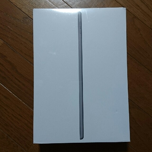 iPad 第7世代 Wi-Fi 32GB スペースシルバー 2