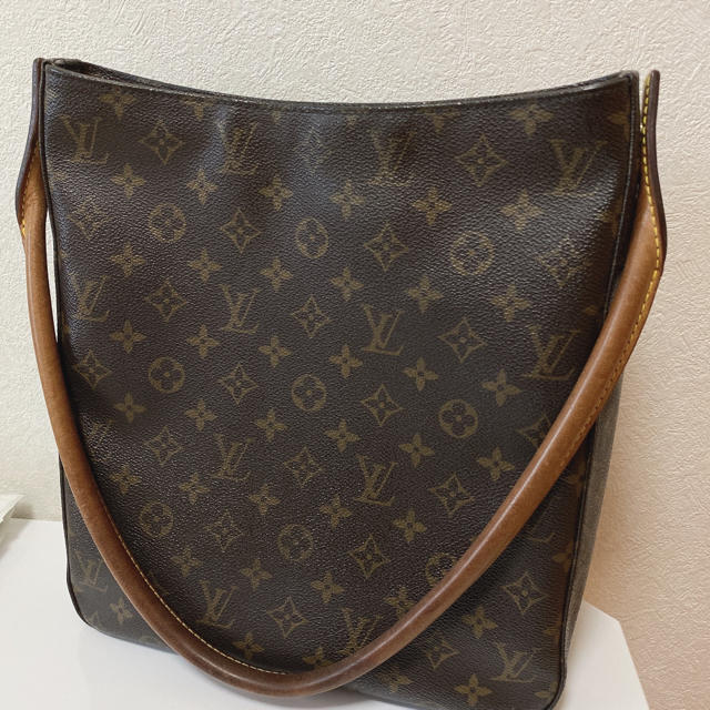 LOUIS VUITTON バッグ