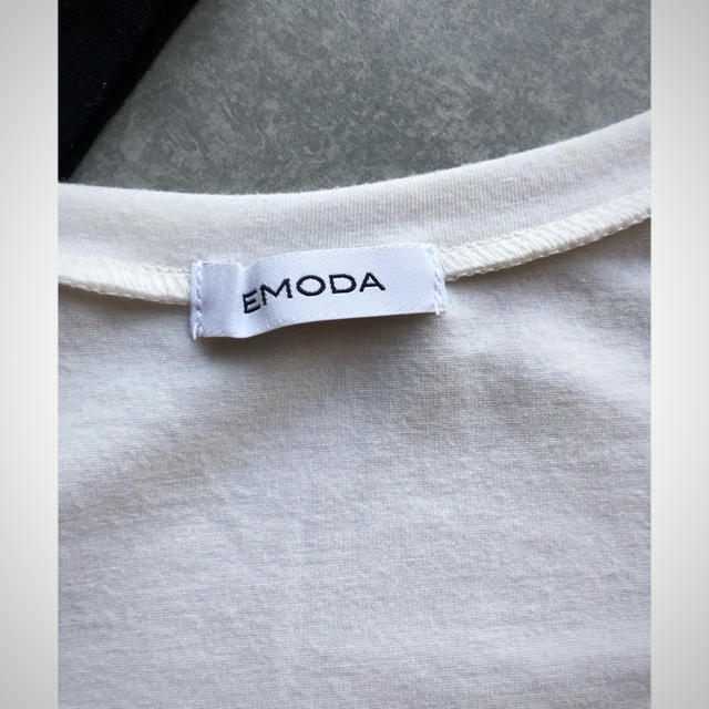 EMODA(エモダ)の【EMODA】  Tシャツ2枚SET レディースのトップス(Tシャツ(半袖/袖なし))の商品写真