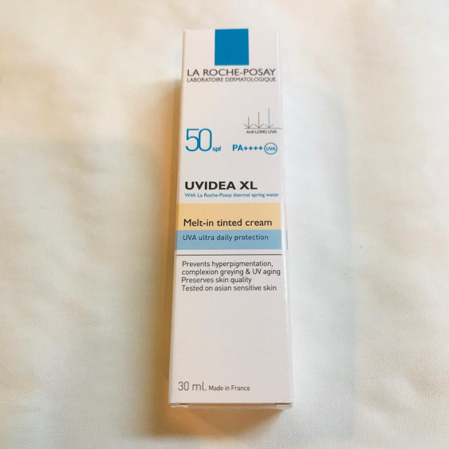 LA ROCHE-POSAY(ラロッシュポゼ)のラ ロッシュ ポゼ UVイデア XL ティント  30ml コスメ/美容のベースメイク/化粧品(化粧下地)の商品写真