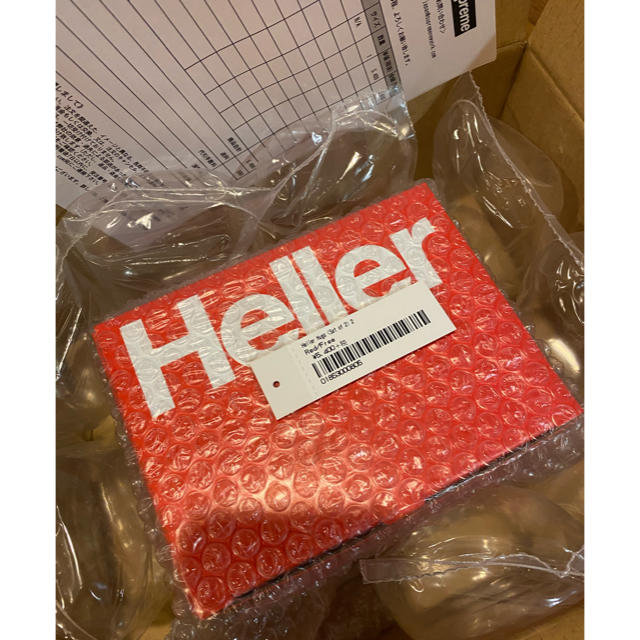 Supreme(シュプリーム)のSupreme Heller Mugs Red 赤 マグカップ 新品 インテリア/住まい/日用品のキッチン/食器(グラス/カップ)の商品写真