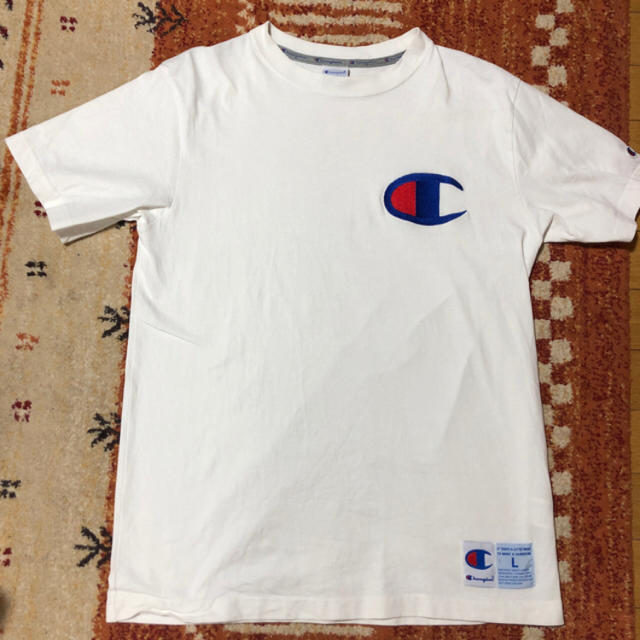 Champion(チャンピオン)の値下げチャンピオン TシャツＬサイズ レディースのトップス(Tシャツ(半袖/袖なし))の商品写真