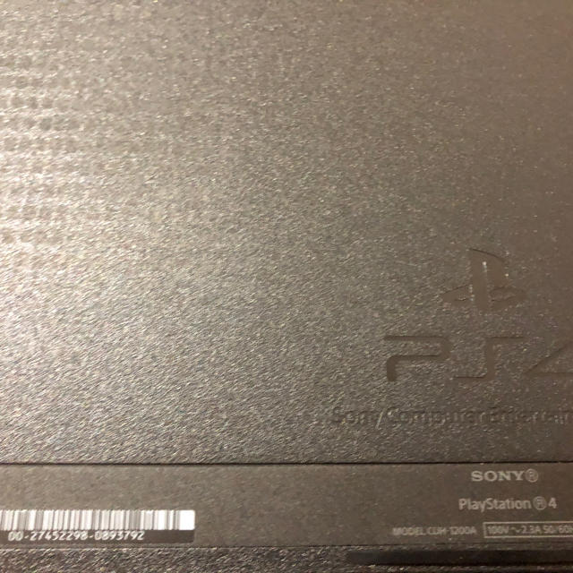 PlayStation4(プレイステーション4)のPS4本体　CUH-1200A プレステ4 500GB エンタメ/ホビーのゲームソフト/ゲーム機本体(家庭用ゲーム機本体)の商品写真