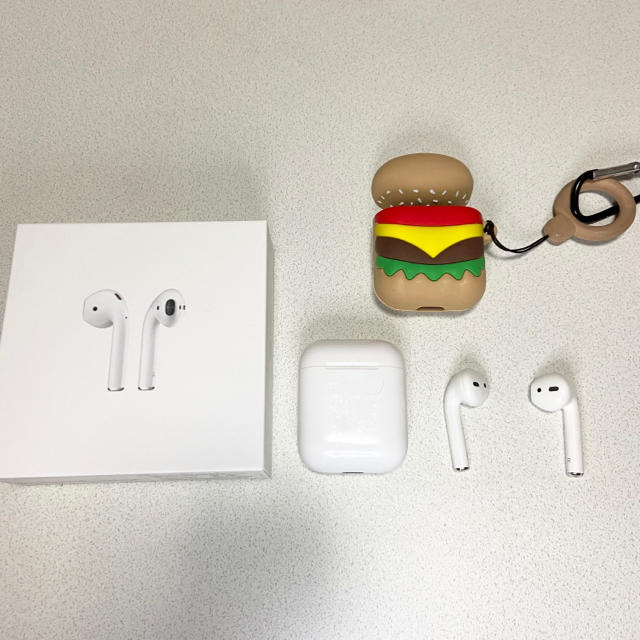 Apple AirPods 第一世代