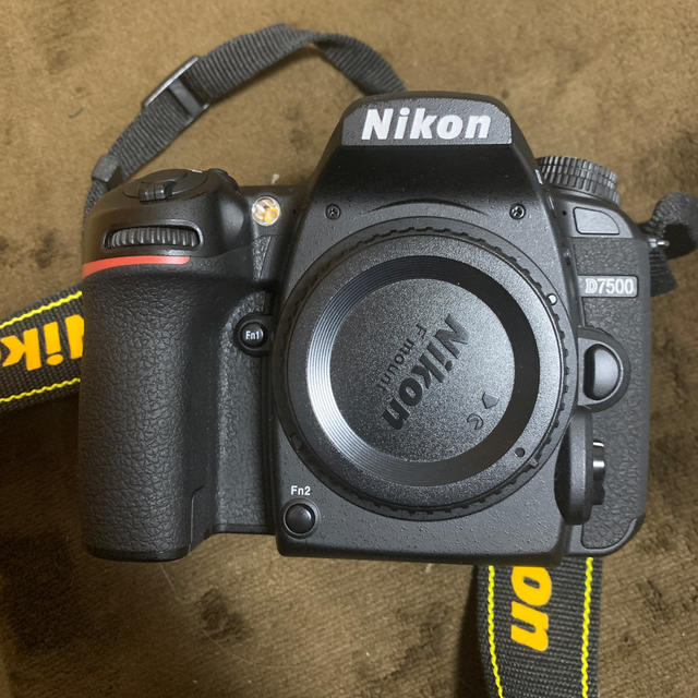 カメラNikon D7500