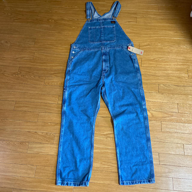 Levi's(リーバイス)の★新品★リーバイス　メンズ　オーバーオール　送料込み メンズのパンツ(サロペット/オーバーオール)の商品写真