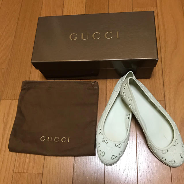 Gucci(グッチ)のGUCCIフラットシューズ　レインシューズ　ラバーシューズ レディースの靴/シューズ(バレエシューズ)の商品写真