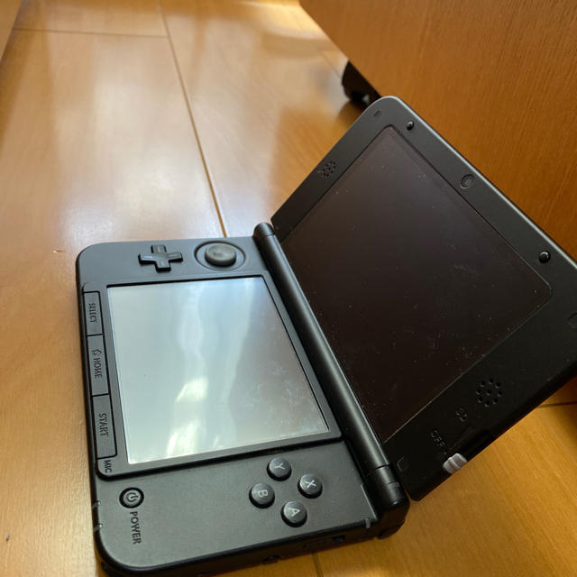 3DS LL ソフト付き　本体 1