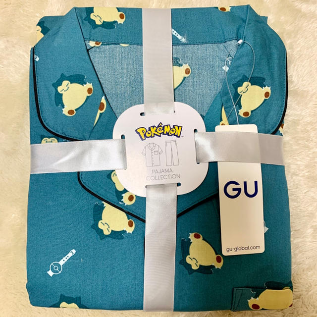 GU(ジーユー)のGU ジーユー　poekemon ポケモン　コラボ　カビゴン　パジャマ レディースのルームウェア/パジャマ(パジャマ)の商品写真