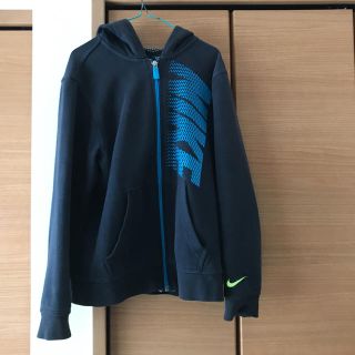 ナイキ(NIKE)のNIKEパーカー140りんご4482様専用(ジャケット/上着)