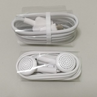 micro USBケーブル＆ヘッドフォン(ヘッドフォン/イヤフォン)