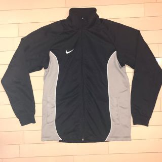 ナイキ(NIKE)の【美品】NIKE ナイキ ジャージ　ユニセックス　Sサイズ　ブラック　上(ジャージ)