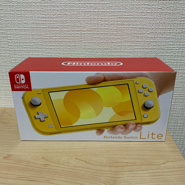 新品未使用　Nintendo Switch イエロー　スイッチライト