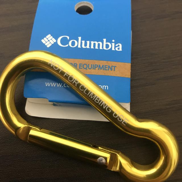 Columbia(コロンビア)の【新品未使用即日発送】Columbia カラビナ スポーツ/アウトドアのアウトドア(登山用品)の商品写真