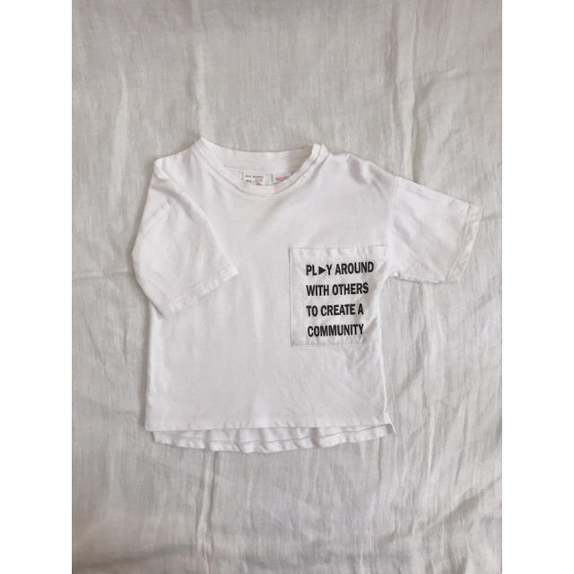 ZARA(ザラ)のzara 9-12 80センチ　白tee キッズ/ベビー/マタニティのベビー服(~85cm)(Ｔシャツ)の商品写真