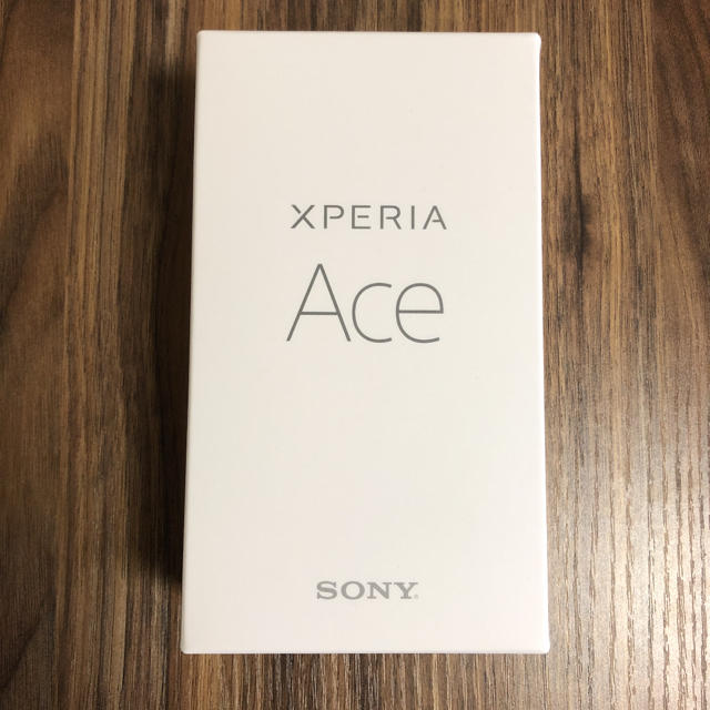 Xperia(エクスペリア)のXperia ACE ブラック スマホ/家電/カメラのスマートフォン/携帯電話(スマートフォン本体)の商品写真