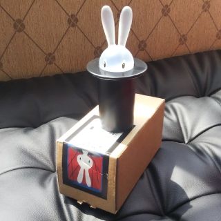 アレッシィ(ALESSI)の【新品】ALESSI(アレッシィ) 爪楊枝入れ Magic Bunny(収納/キッチン雑貨)