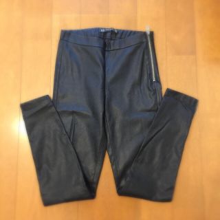 ザラ(ZARA)のザラ レザー風スキニー(スキニーパンツ)