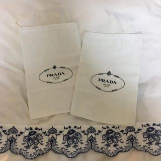 プラダ(PRADA)のPRADA 巾着 2枚セット(ショップ袋)