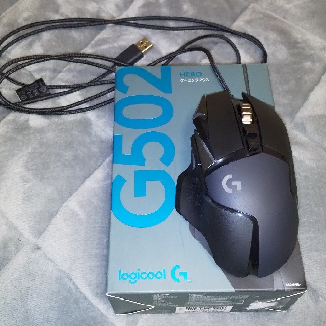 G502 ゲーミングマウス