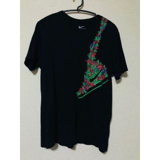 ナイキ(NIKE)のNIKE Tシャツ(Tシャツ/カットソー(半袖/袖なし))