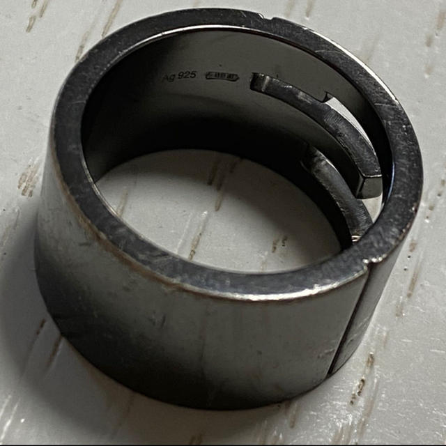 Gucci(グッチ)のGUCCI Gリング ブラック メンズのアクセサリー(リング(指輪))の商品写真