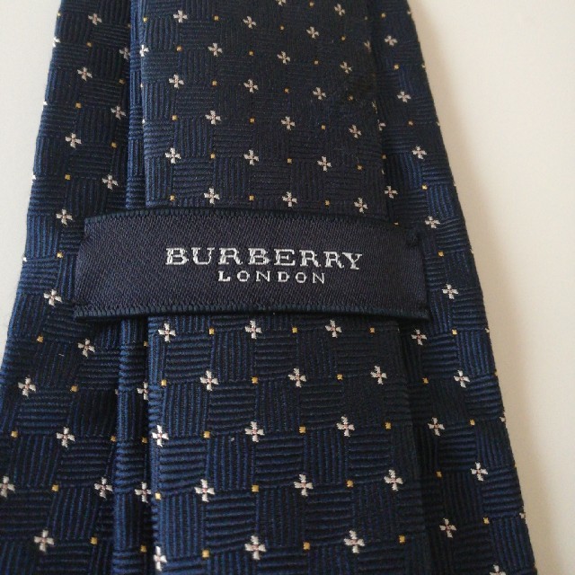 BURBERRY(バーバリー)のもも様専用 メンズのファッション小物(ネクタイ)の商品写真