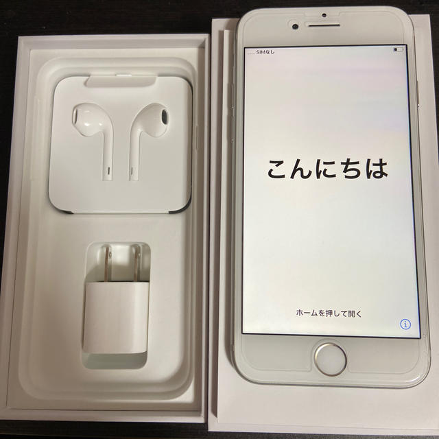 iPhone8 64GBスマートフォン本体