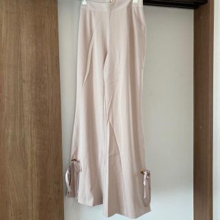 ザラ(ZARA)のベージュ　フレアパンツ(その他)