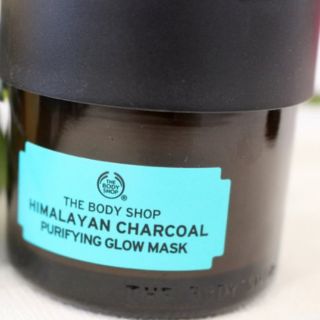 ザボディショップ(THE BODY SHOP)のHIMALAYAN CHARCOAL PURIFYING GLOW MASK(パック/フェイスマスク)