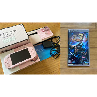 プレイステーションポータブル(PlayStation Portable)のPSP3000 (BLOSSOM PINK)、モンスターハンターポータブル3rd(携帯用ゲーム機本体)