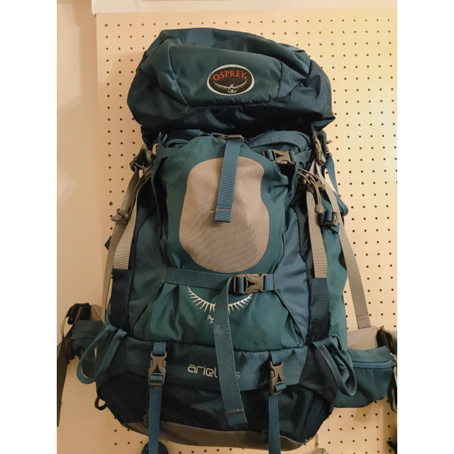 Osprey(オスプレイ)のOSPREY オスプレイ　エーリエル65 スポーツ/アウトドアのアウトドア(登山用品)の商品写真