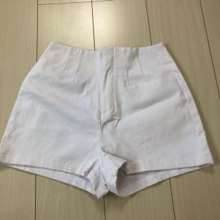 エモダ(EMODA)のEMODAハイウエストショートパンツ(ショートパンツ)