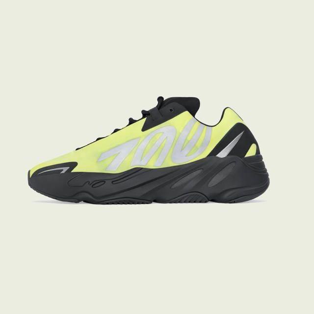 265cm送料込み 26.5cm Adidas Yeezy Boost 700 MNVN