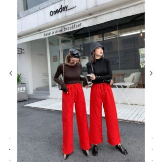 ザラ(ZARA)のbirthday bash (カジュアルパンツ)