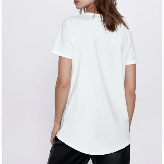 ZARA(ザラ)のZARA ベーシック　Tシャツ レディースのトップス(Tシャツ(半袖/袖なし))の商品写真